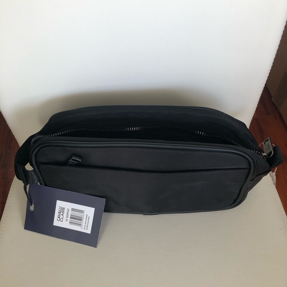 CAVALLI CLASS BY ROBERTO CAVALLI Logo Toiletry Bag - Picture 11 of 12